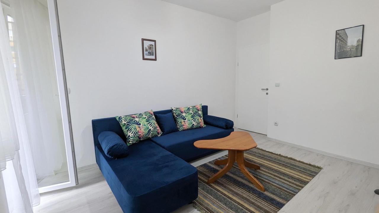Main Square Apartment - Szkopje Kültér fotó