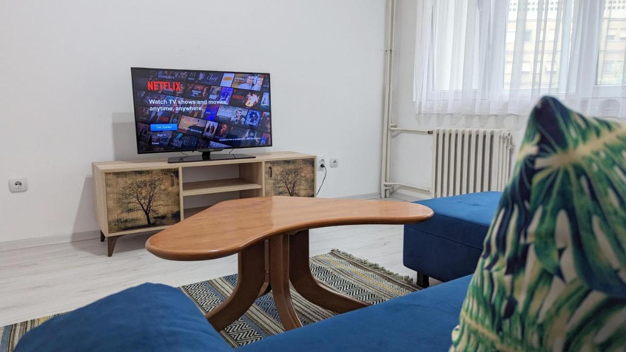 Main Square Apartment - Szkopje Kültér fotó